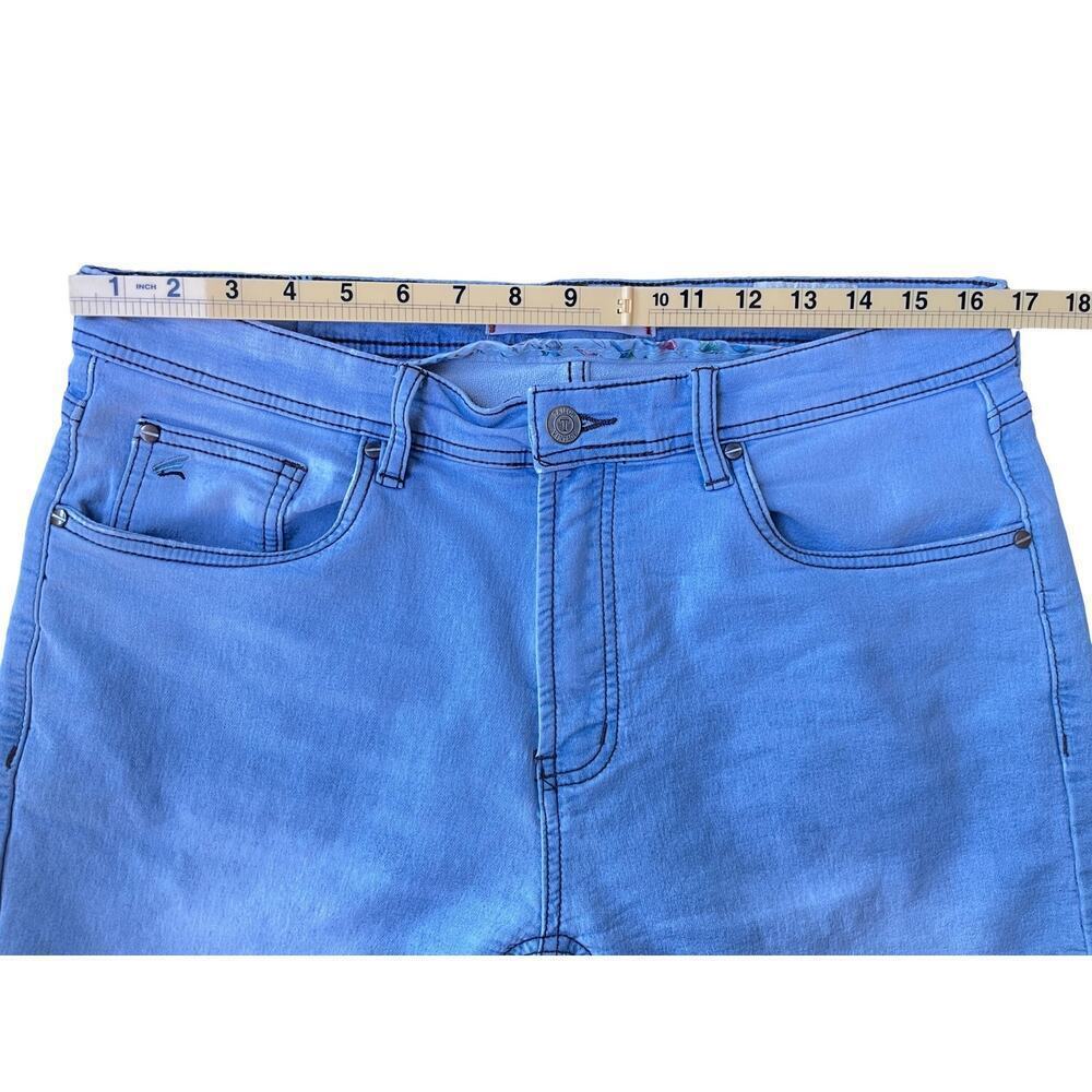 Tailor Vintage Greenwich 9" Inseam Slim Fit Stretch Denim Shorts Light Blue – 34 - Picture 9 of 14